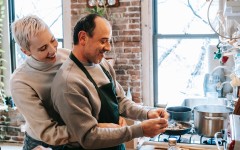 Как чрезмерная женская забота и опека разрушают отношения?