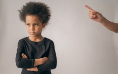6 фраз, которые ни один ребёнок не должен слышать от своих родителей