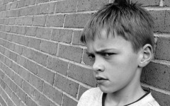 Есть ли у вашего ребенка реактивное расстройство привязанности, и что делать при РРП?