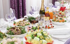 Вкусные диетические салаты на праздник – любимая подборка
