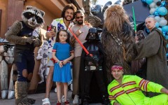 Шоу фейерверков, «Звёздные войны», мотоцикл от Тимати за 100 000 рублей: как отметил день рождения сына Филипп Киркоров?