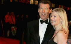 «Хранительница смеха»: Пирс Броснан с любовью вспоминает свою дочь Шарлотту, умершую в 2013 от рака яичников, как и его первая жена