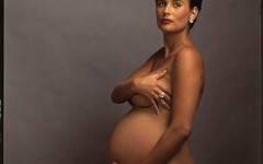 Из таинства в тренд: почему «беременные» фотосессии звёзд в стиле ню стали обыденным явлением? Голосуем «за» и «против»