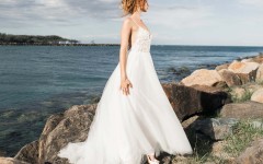 Наряд невесты: почему свадебное платье белое и каким оно было раньше в России и Западных странах