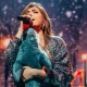 Акула (Оксана Почепа): «Мой самый экстремальный поступок — родить первого ребёнка после 40!»