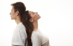 Почему мужчины ревнуют женщин – отвечает психолог