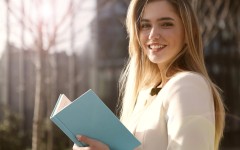 3 психологические техники, которые помогут избавиться от тревоги и навязчивых мыслей