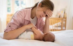 4 способа, как быстро успокоить плачущего малыша – комментарии психологов