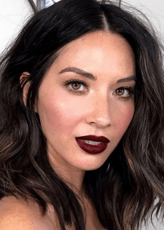 Light smokey ice under dark lipstick