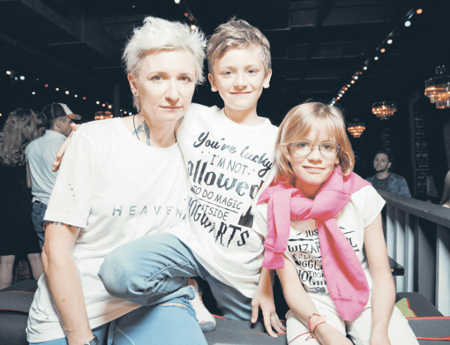 Diana Arbenina with children