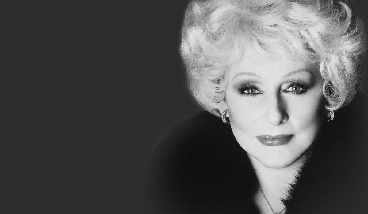 Mary Kay Ash Success Story: Believe in Yourself and Never Give Up!