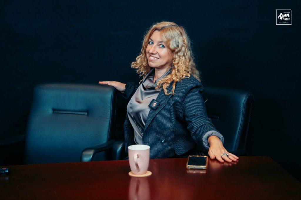 елена ларина