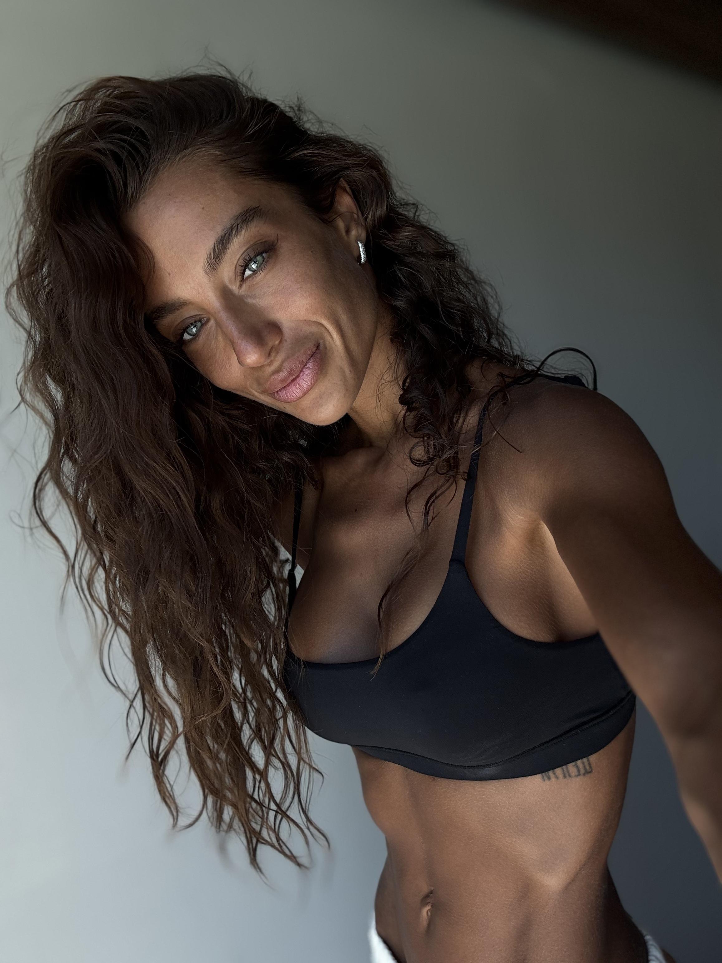 Ангелина Соколовская: «Я доверяю и отдаюсь жизни и любви!»