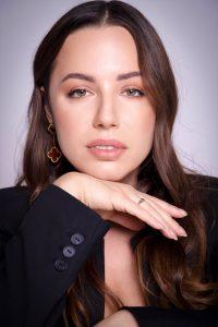 Светлана Синтяева — психолог, коуч, писательница, эксперт журнала COLADY